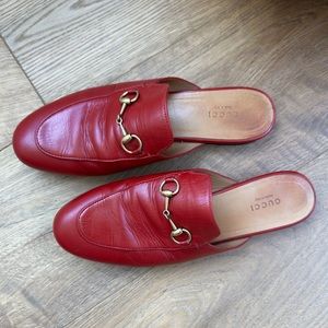 🐎 Gucci Princeton Loafer/Mule in Hibiscus Red. Size 38.5 box included!